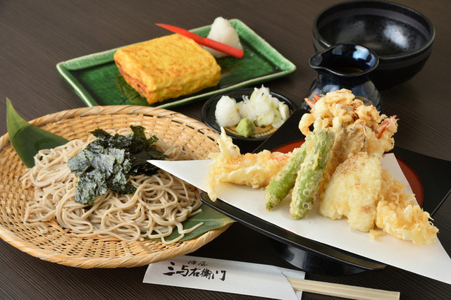 夜もお蕎麦だけ頂けます : 陣屋 三与右衛門の写真