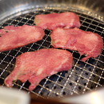 Jukusei Wagyuu Yakiniku Eijingu Bi-Fu - 