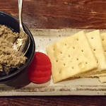 Yofukashi Dokoro Chokotto Ya - 2016/8  「竹鶴仕込のレバーパテ　￥５００」