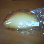 パン処 ももの木 - クリームパン