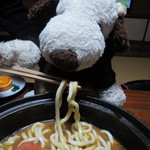 宮滝温泉元湯 まつや - おぉぉ！めちゃめちゃ美味しい～
      お宿特製のみそダレは、もともとコクがあったけど、
      さらに猪肉やお野菜の旨みがあわさって、
      最強のお味になってます。