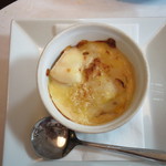 蔦温泉旅館 - 合肴：五戸産シャモロックグラタン 嶽コーン 林檎