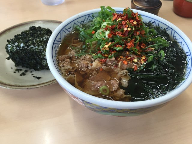 肉わかめ たなかと呼ぶよ 萩の街 By れれれのおやじ どんどん 唐樋店 東萩 うどん 食べログ