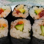 回転鮨 清次郎 - マンボ巻き（きゅうりと筋子）