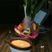 AWkitchen TOKYO 新丸ビル店 - バーニャカウダー
