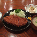 居酒屋まるやま - ロースカツ定食1000円