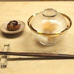 緒方 - 暖かい鱧寿しと鱧の肝