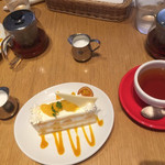 カフェ クッチーナ&カンパニー - ショートケーキ夏とアッサムロイヤル