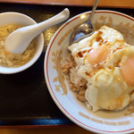 蓬莱閣 - 焼き豚玉子飯