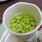 はつしろ - 枝豆煮びたし、皮が取ってあって、出汁も美味しい！