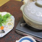 はつしろ - 鍋は卓上コンロで