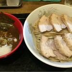 市川ウズマサ - 