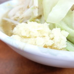 ラーメン二郎 - ニンニク