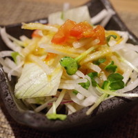 旬菜ステーキ処 らいむらいと - サラダ