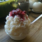 cocoo cafe - ミックスベリーのカキ氷