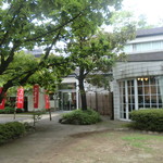 Kashiwaya - 裏庭に、菓祖神「萬寿神社」