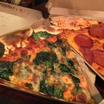 Whole Foods Market - 晩ご飯 ピザ