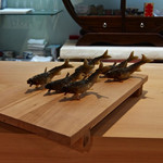 青華こばやし - まな板の上で泳いでいるようです（笑）