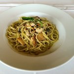 ゾーナ イタリア - 私のメイン：若鶏とエリンギのジェノバクリームスパゲティ