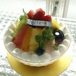 スピカ パティスリー - プリンですって！器もシンプルだけど見栄えがして可愛い