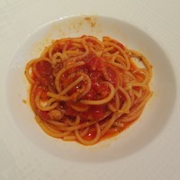 デフィ・ジョルジュマルソー - トマトソースのパスタ