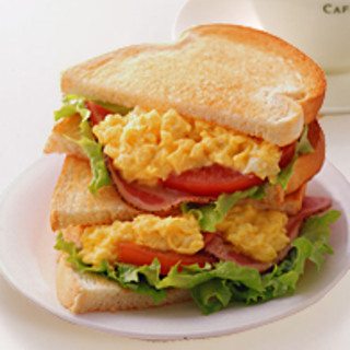 カフェ・ド・クリエ_2