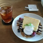 Cafe tori - レモンシフォンケーキ｡˚✩