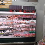 ヤオヨシ - 精肉コーナー