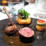 レストランエール - 仔羊の網脂（クレピネット）包み
      