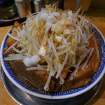 麺絆や ５１９ - 盛りは角ふじ系そのもの