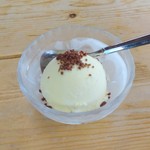 露伴亭 - 食後のアイスクリーム