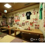 広島つけ麺 ひこ - カープファンにはもってこいの店内