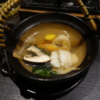 あわび日本料理 錦りゅう - 2016.09 土瓶蒸し、鱧、海老、松茸、銀杏