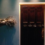 現代ガストロノミー 四匹の猫 - 入り口