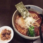 麺処 田ぶし 横浜店 - 本家たぶしラーメンに50円のﾁｬｰｼｭｰ切り落としつけてみました