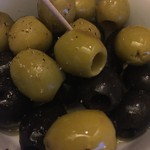 ペッピーノ - オリーブのマリネ 280yen('16.04)