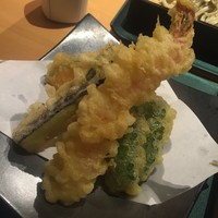 新潟名物 布のり蕎麦とおいしい酒菜 きなせや. 赤坂割烹店 - 