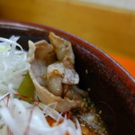 キッチンTanaka - チャーシューの他にも炒めた豚バラ入いっています（＾＾）