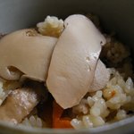Teuchi Soba Shougetsuan - 松茸ご飯