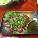 博多ホルモン - お肉の最後はレバ刺し９００円、でも私は生レバは残念ながらちょっと苦手なんで遠慮しました