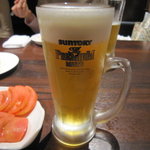 焼肉×もつ鍋 二子玉川 蔵月 - ハッピーアワービール。タンブラーからジョッキに変わりました。