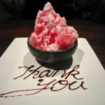 焼肉×もつ鍋 二子玉川 蔵月 - イチゴのかき氷（練乳がけ）