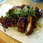 居酒屋だいだい - 鳥ももステーキ ソース