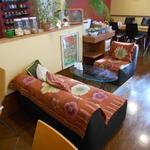 グッドタイムカフェ - 内観：ソファ席