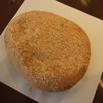 アゲヤ本舗揚げパン専門店 - もちもちした生地がパンというより安倍川餅のようなもちもちきなこパンです