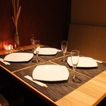 完全個室居酒屋 燻製工房 - 