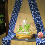 東京 芝 とうふ屋うかい - 夏のあしらい（桶に氷〜♬）