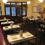 BISTRO POISSON ROUGE - 