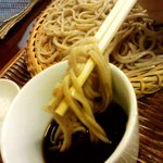 手打ちそば にはち - つゆは旨み十分