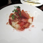 Bar&Grill G7 - 桃とフルーツトマト・生ハムカッぺリーニ　